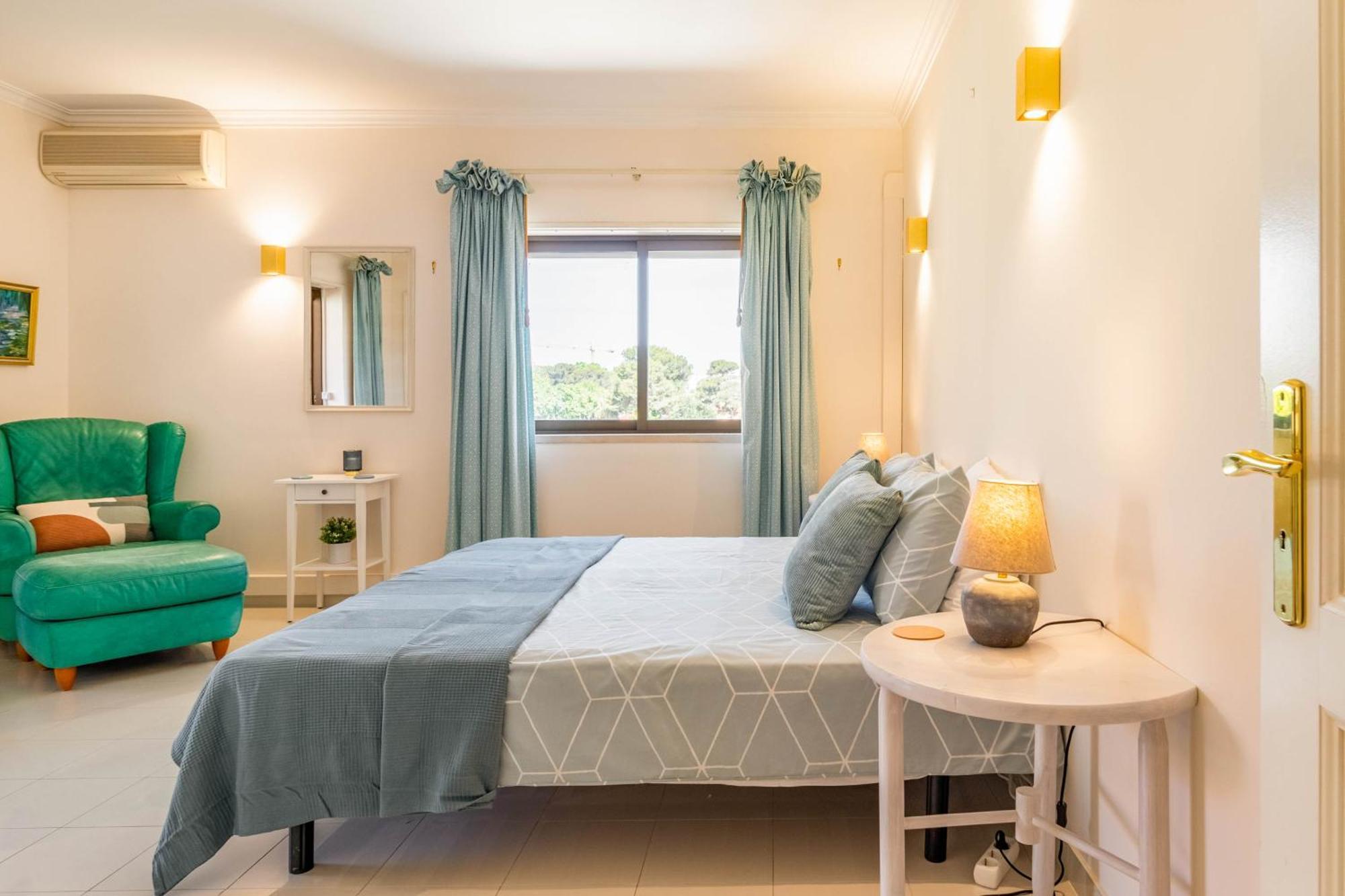 Central Cascais Apartment With Private Parking Exterior foto