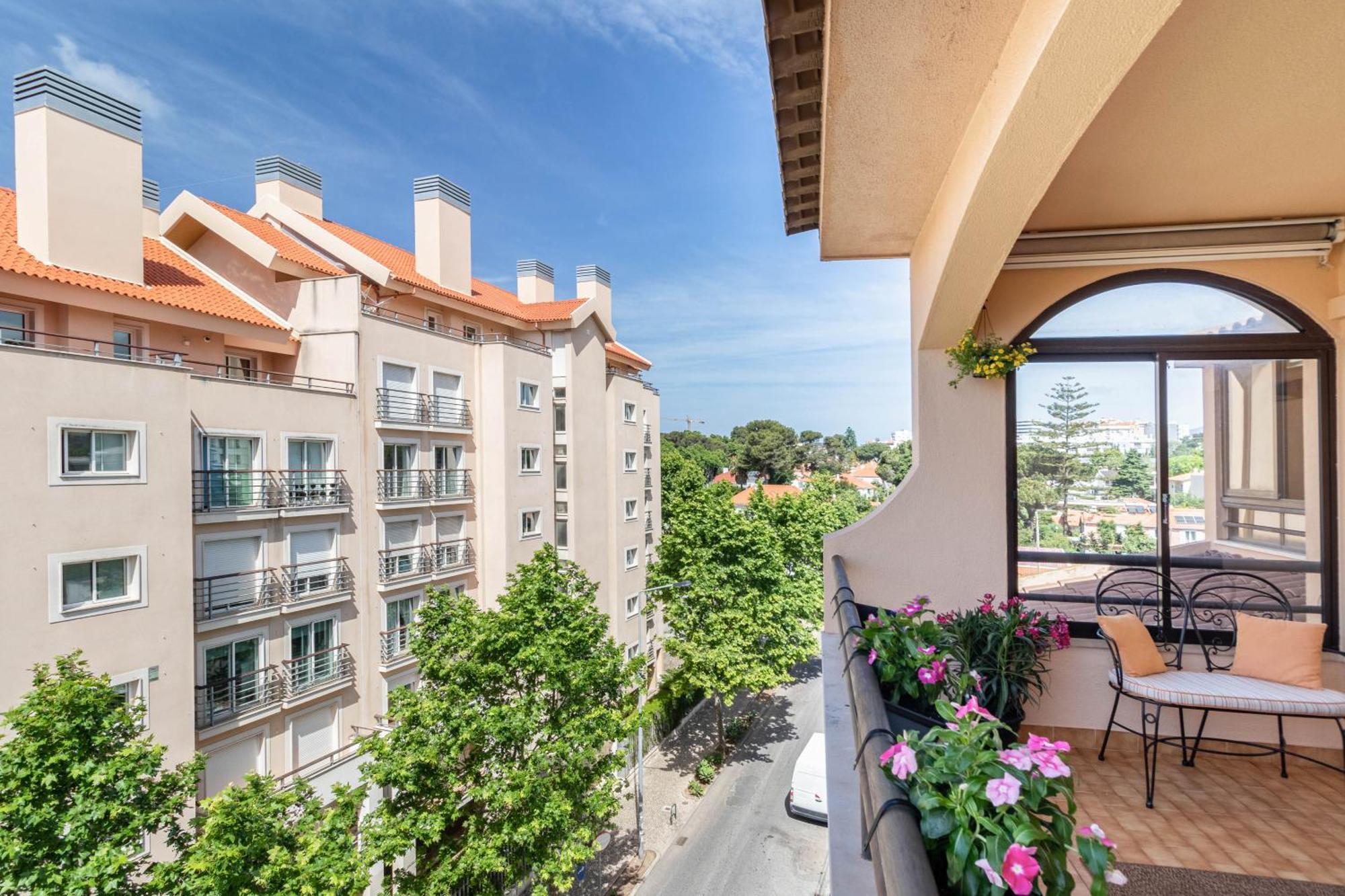 Central Cascais Apartment With Private Parking Exterior foto