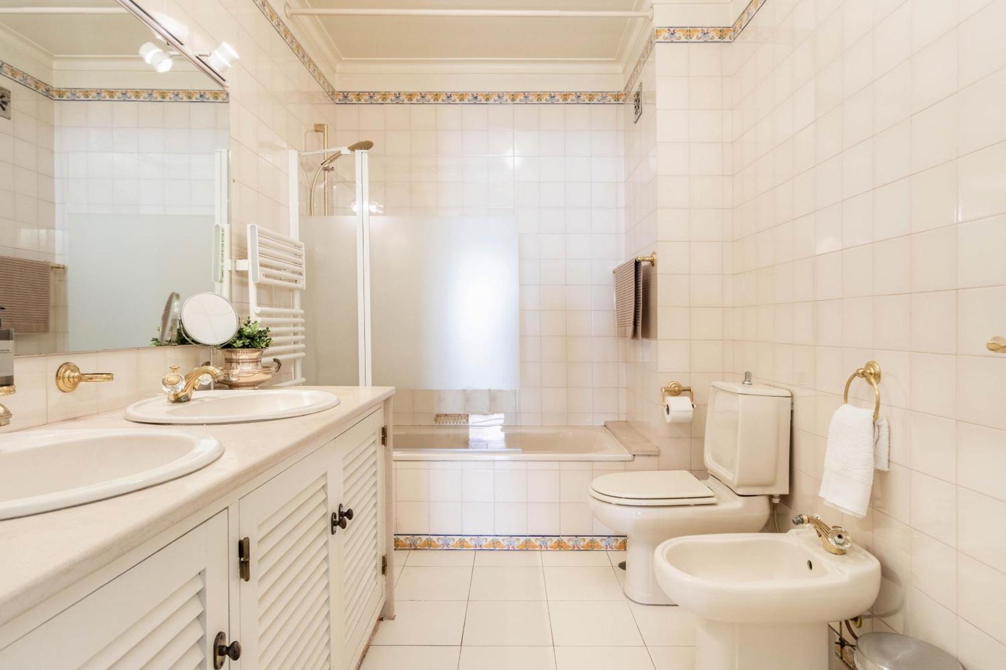 Central Cascais Apartment With Private Parking Exterior foto