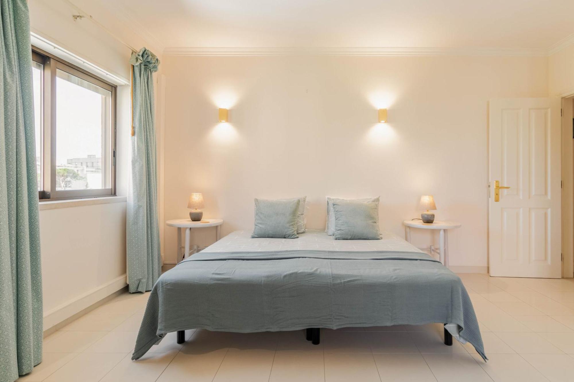 Central Cascais Apartment With Private Parking Exterior foto